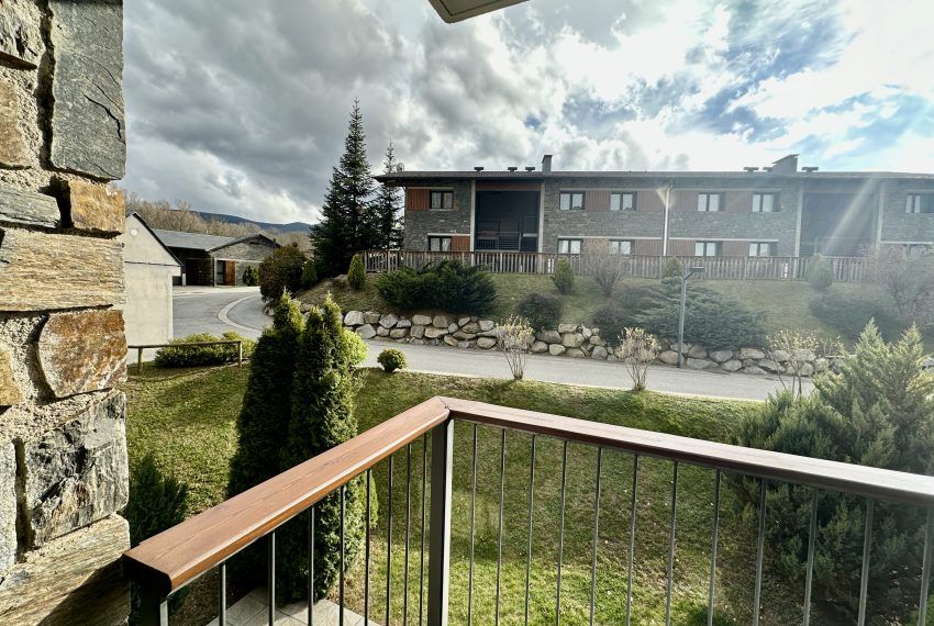 T-0226 (8)